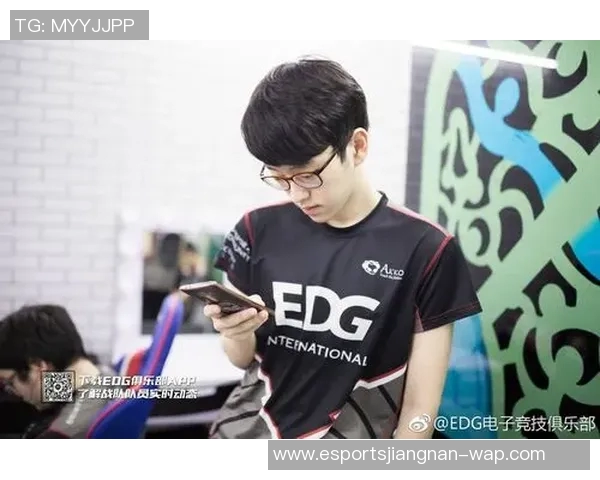 电竞实时数据分析EDG包夹战术的成效与不足探讨 电竞实时数据分析EDG包夹战术的成效与不足探讨